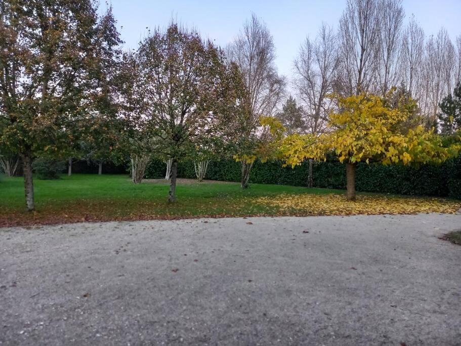 Apartament La Grelauderie 2 Saintes Zewnętrze zdjęcie